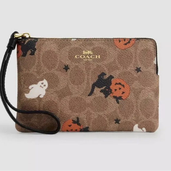 Coach CW466 Corner Zip Wristlet In Signature Canvas With Halloween Print - Picture 1 of 13